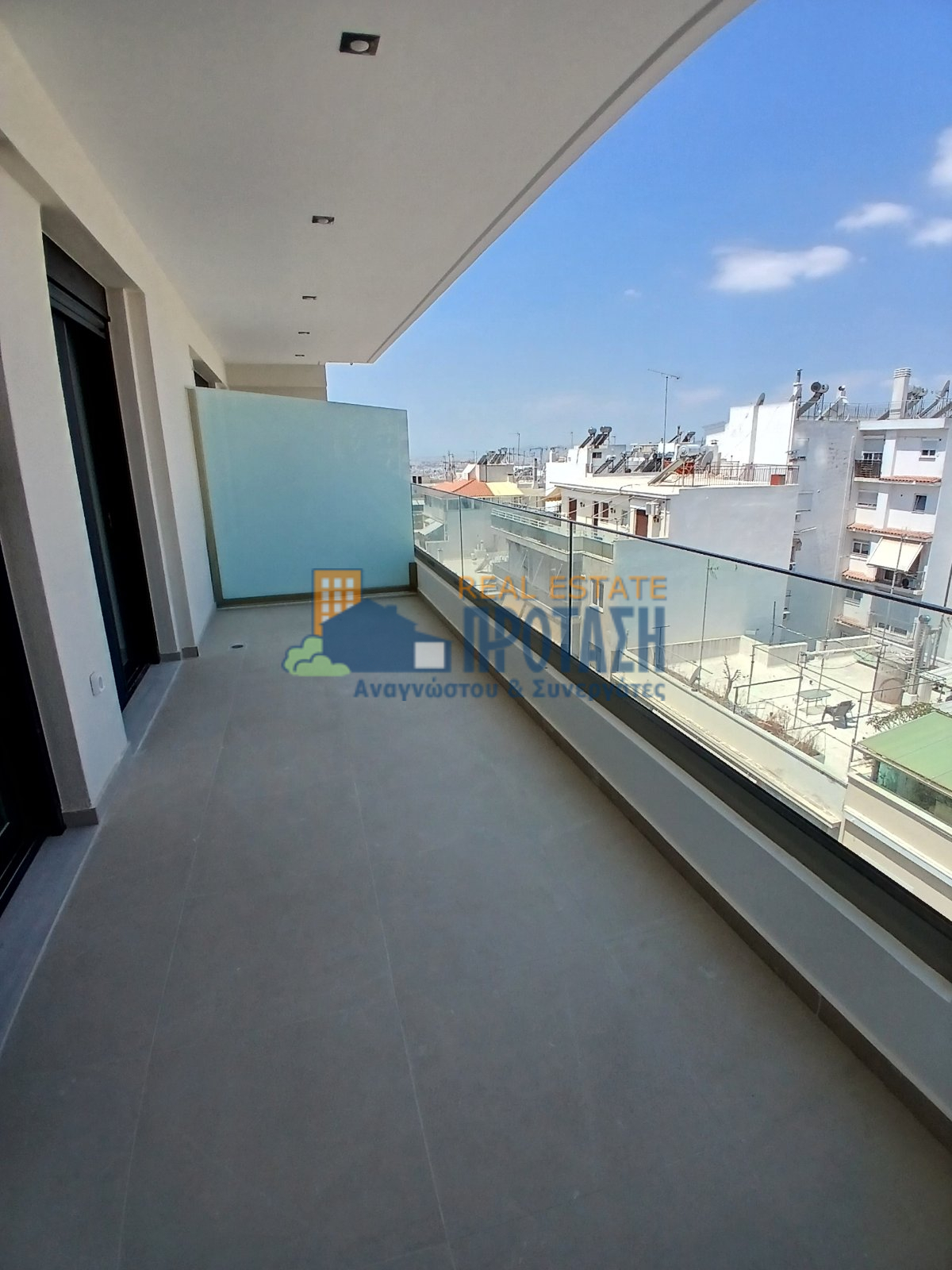 property-img