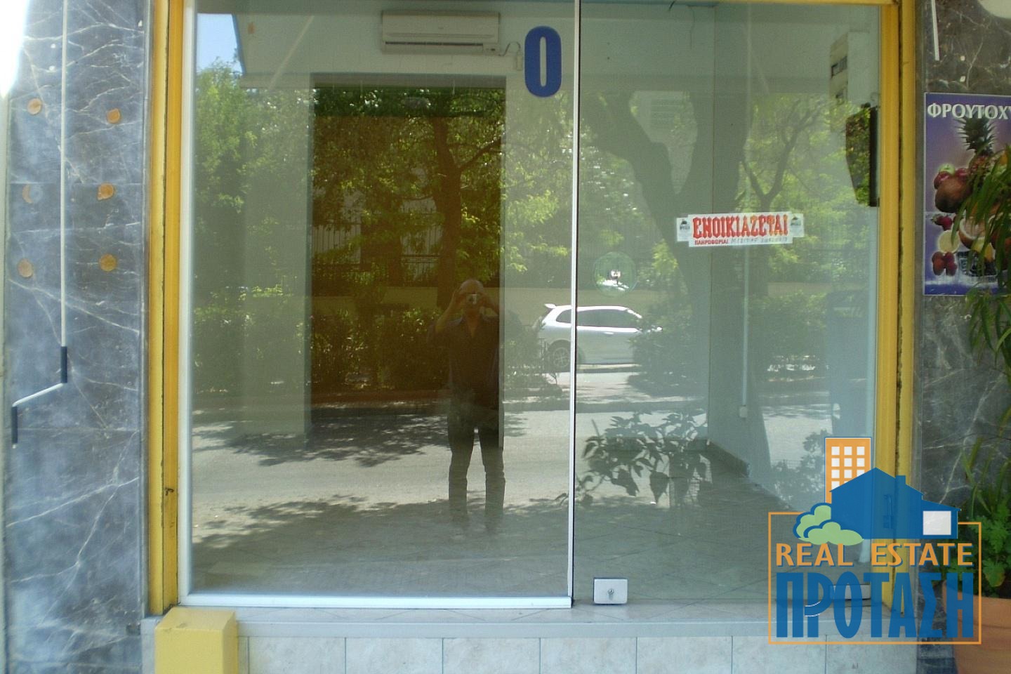 property-img